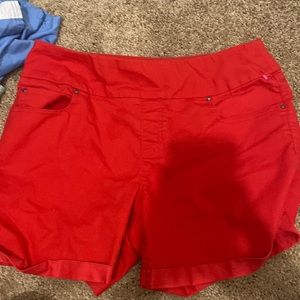 Red shorts time and tru size M